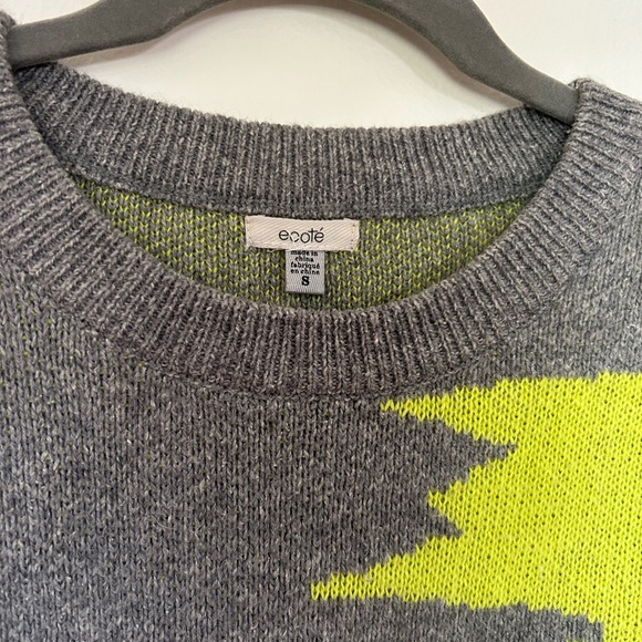 Awesome 1980s-style neon green and grey sweater - Picture 3 of 4